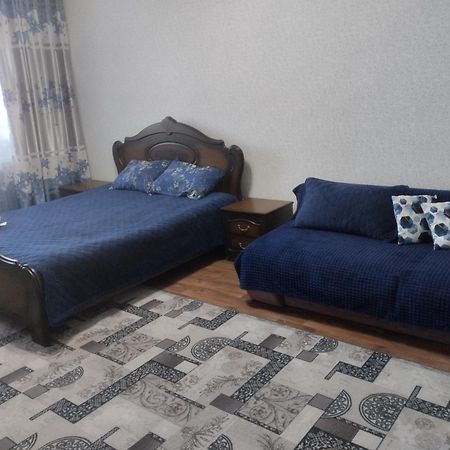 Flat Taraz Exterior foto